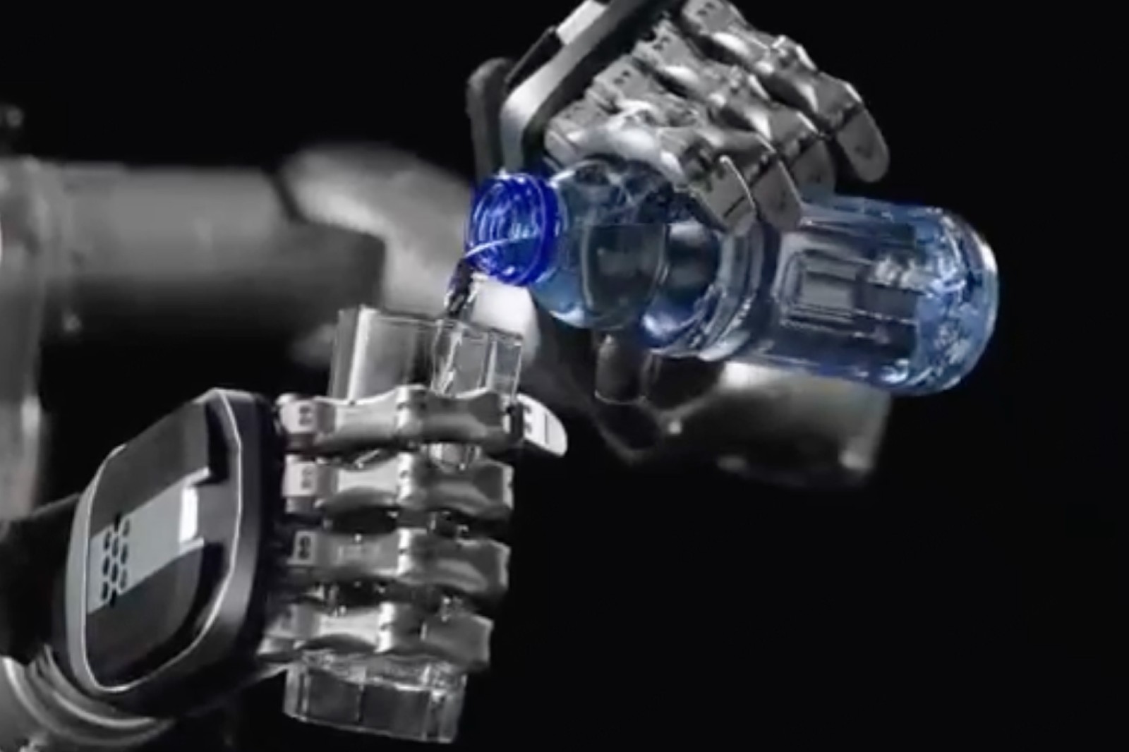 系列解读 | AG恒峰灵巧手家族亮相：高自由度的创新突破